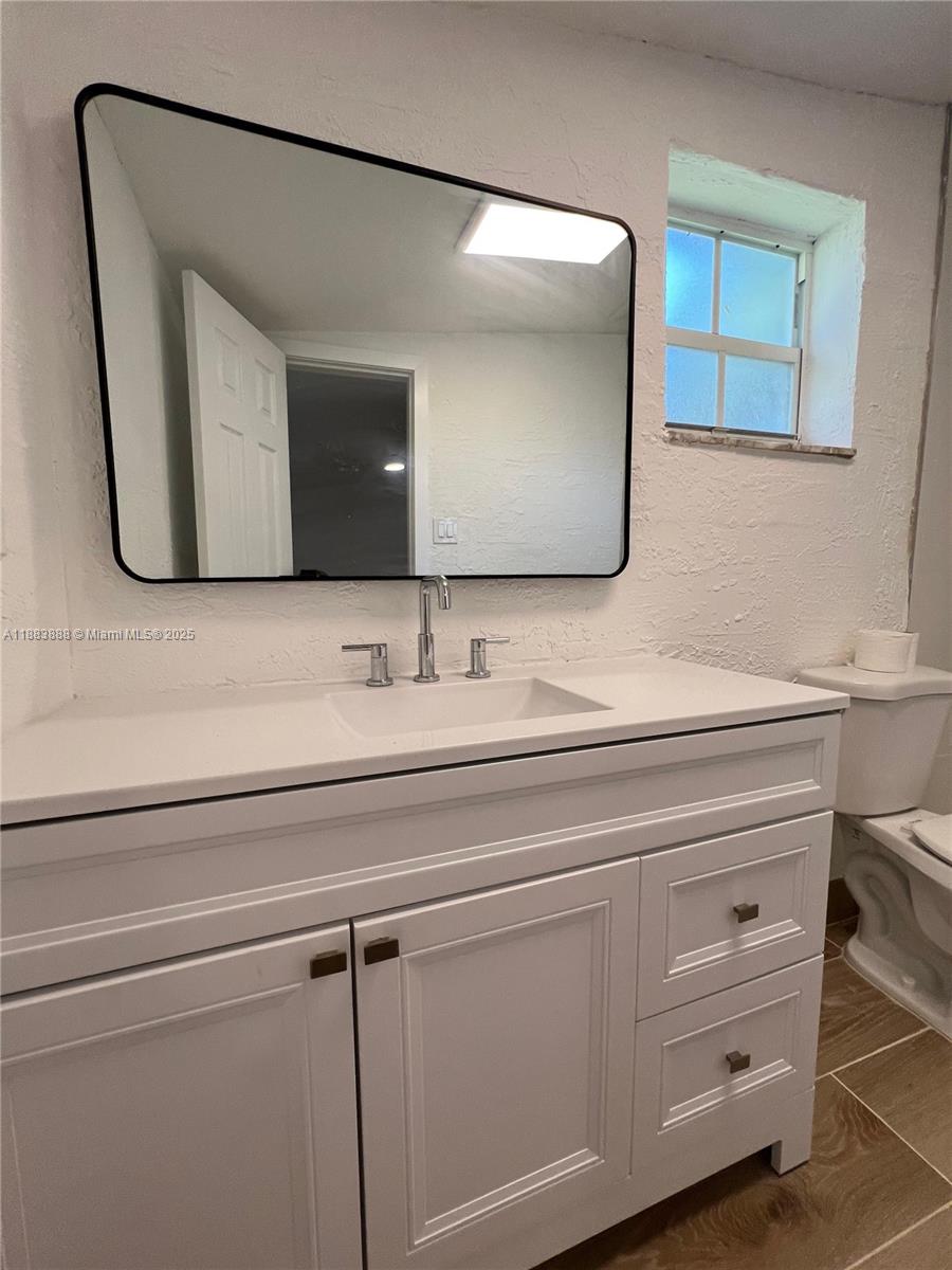 COLLEGE PARK ESTATES - Residential Lease