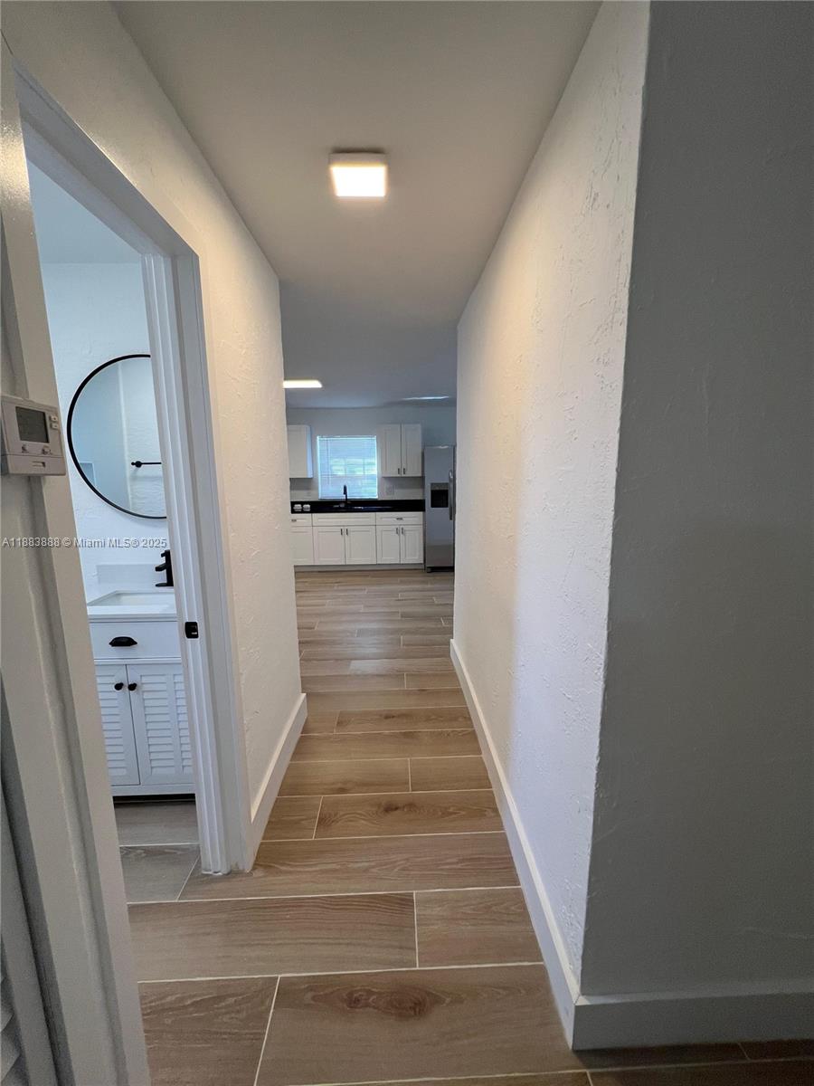 COLLEGE PARK ESTATES - Residential Lease