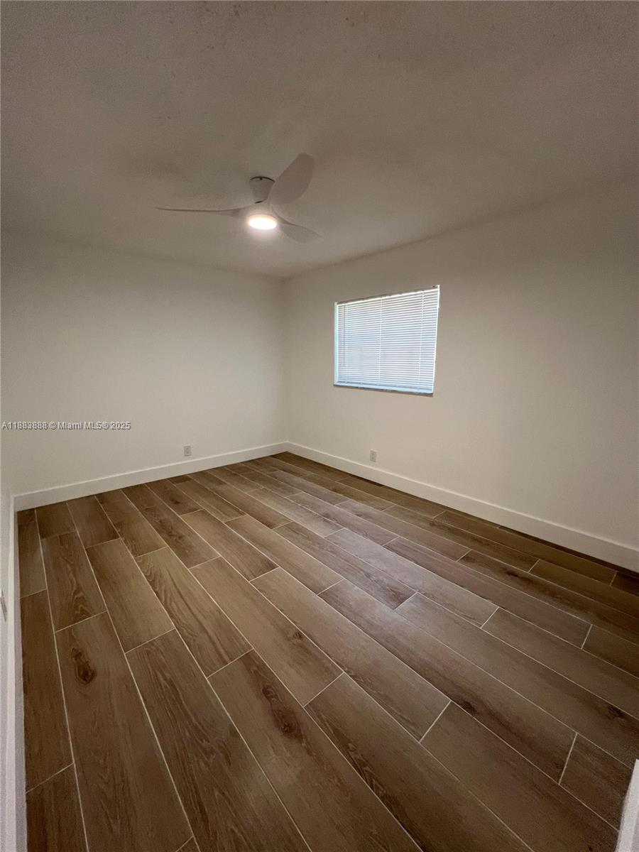 COLLEGE PARK ESTATES - Residential Lease