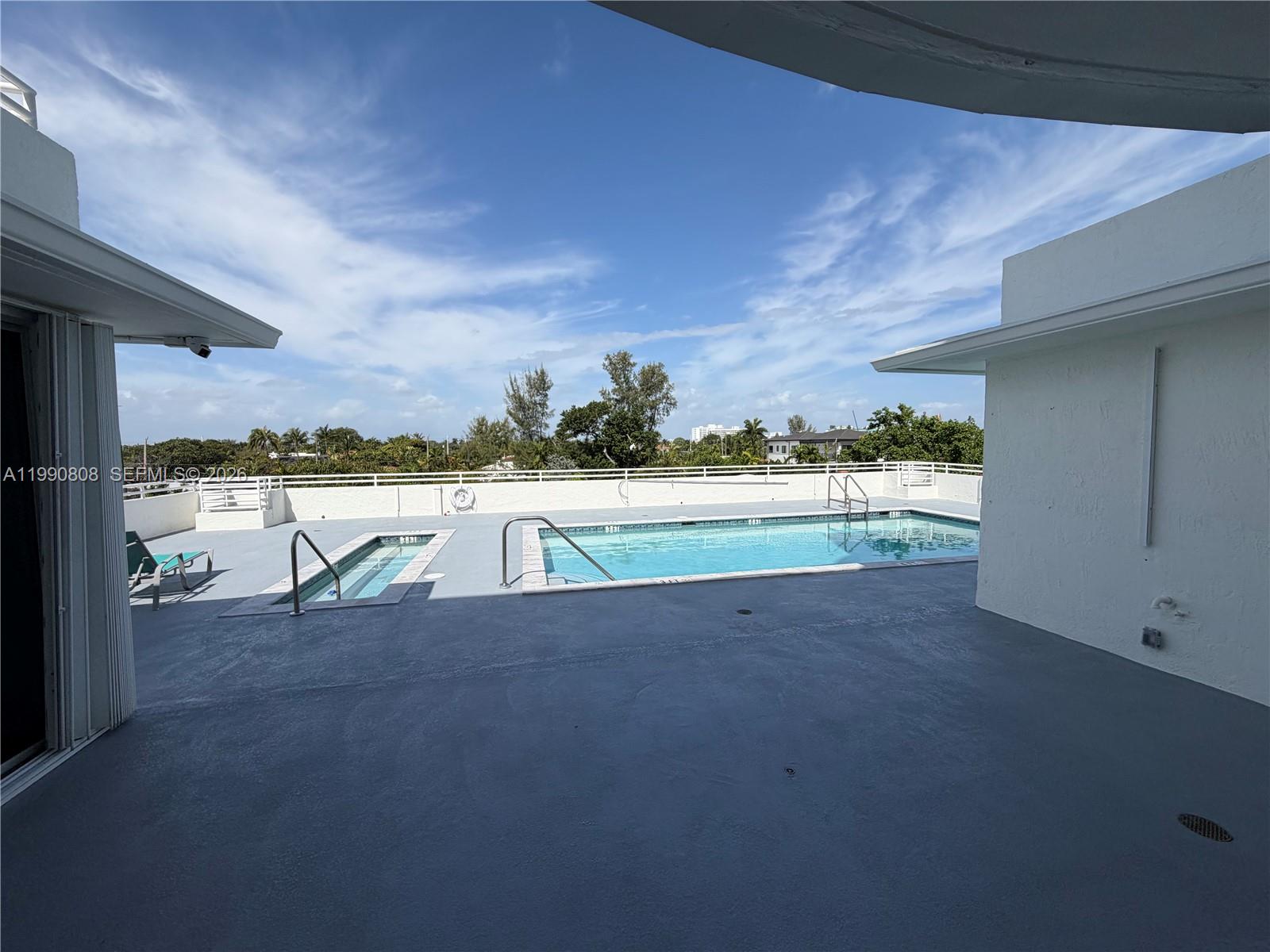 OCEAN 91 CONDO - Residential