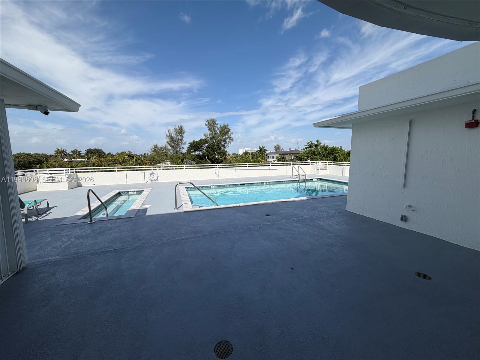 OCEAN 91 CONDO - Residential