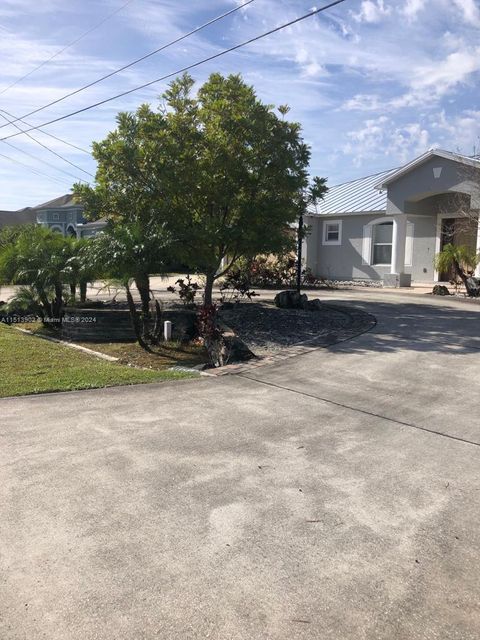 Single Family Residence in Port St. Lucie FL 6456 FLAIR ST St 19.jpg