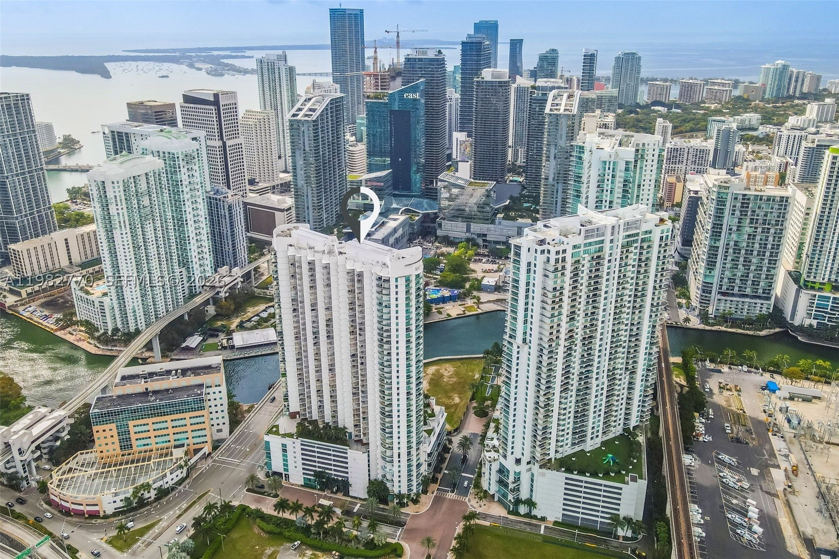 350 S Miami Ave 2412, Miami FL 33130