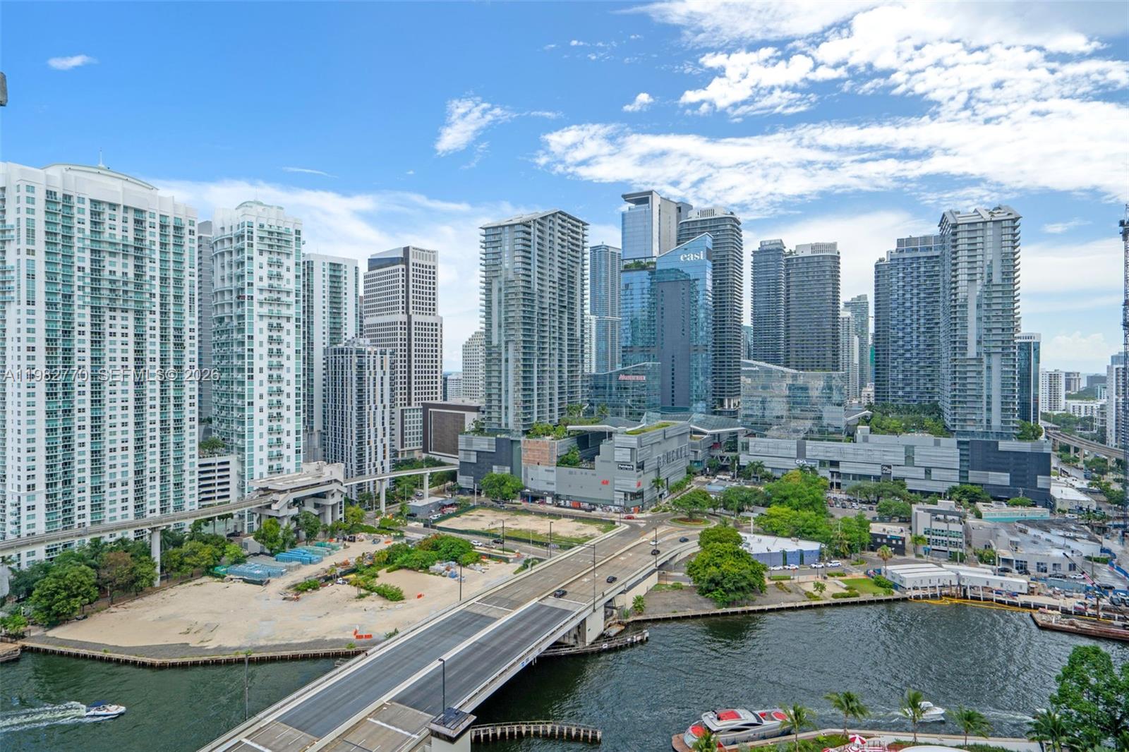 WIND CONDO - Residential