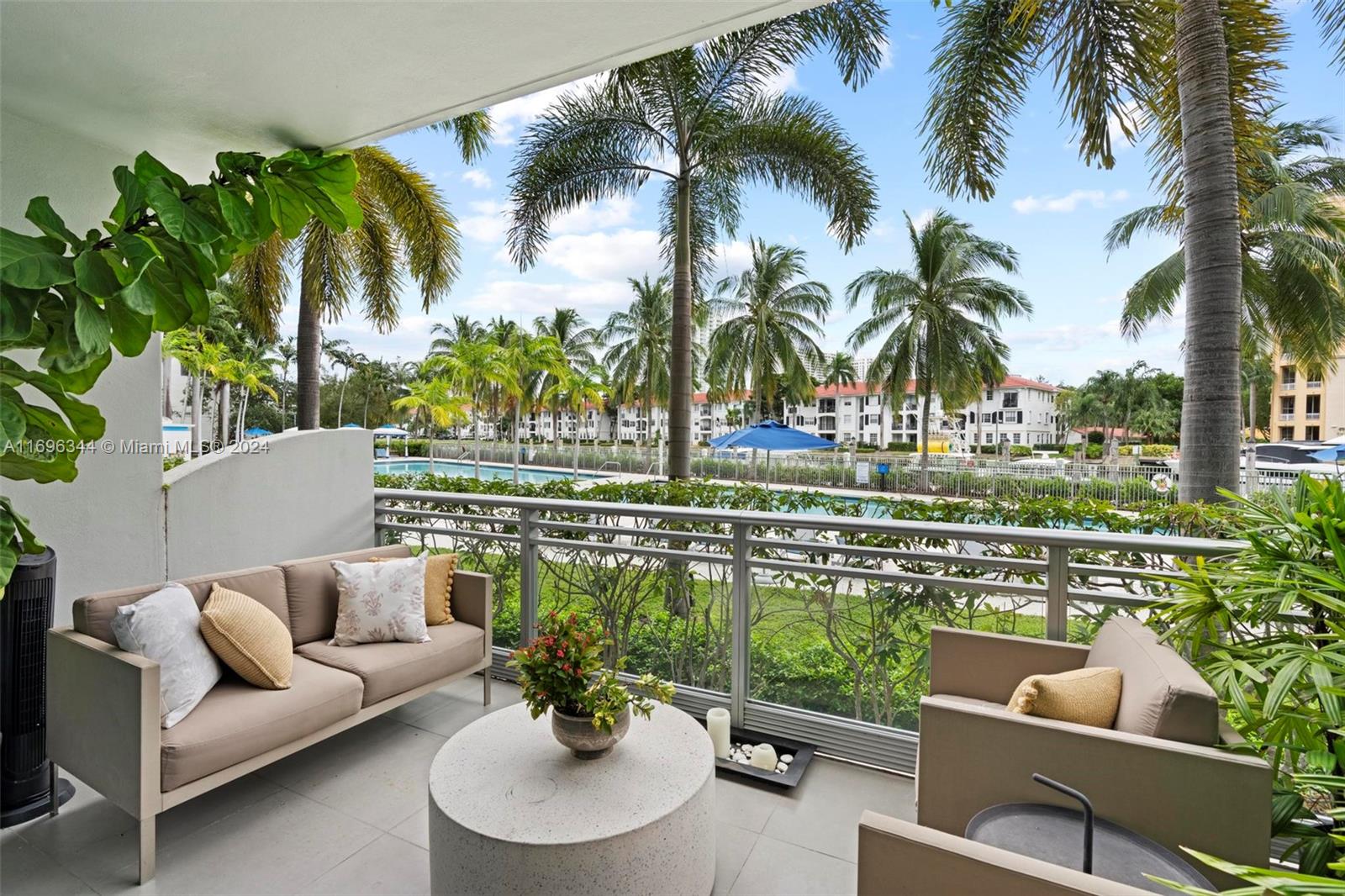 ARTECH RESIDENCES AT AVEN - Residential