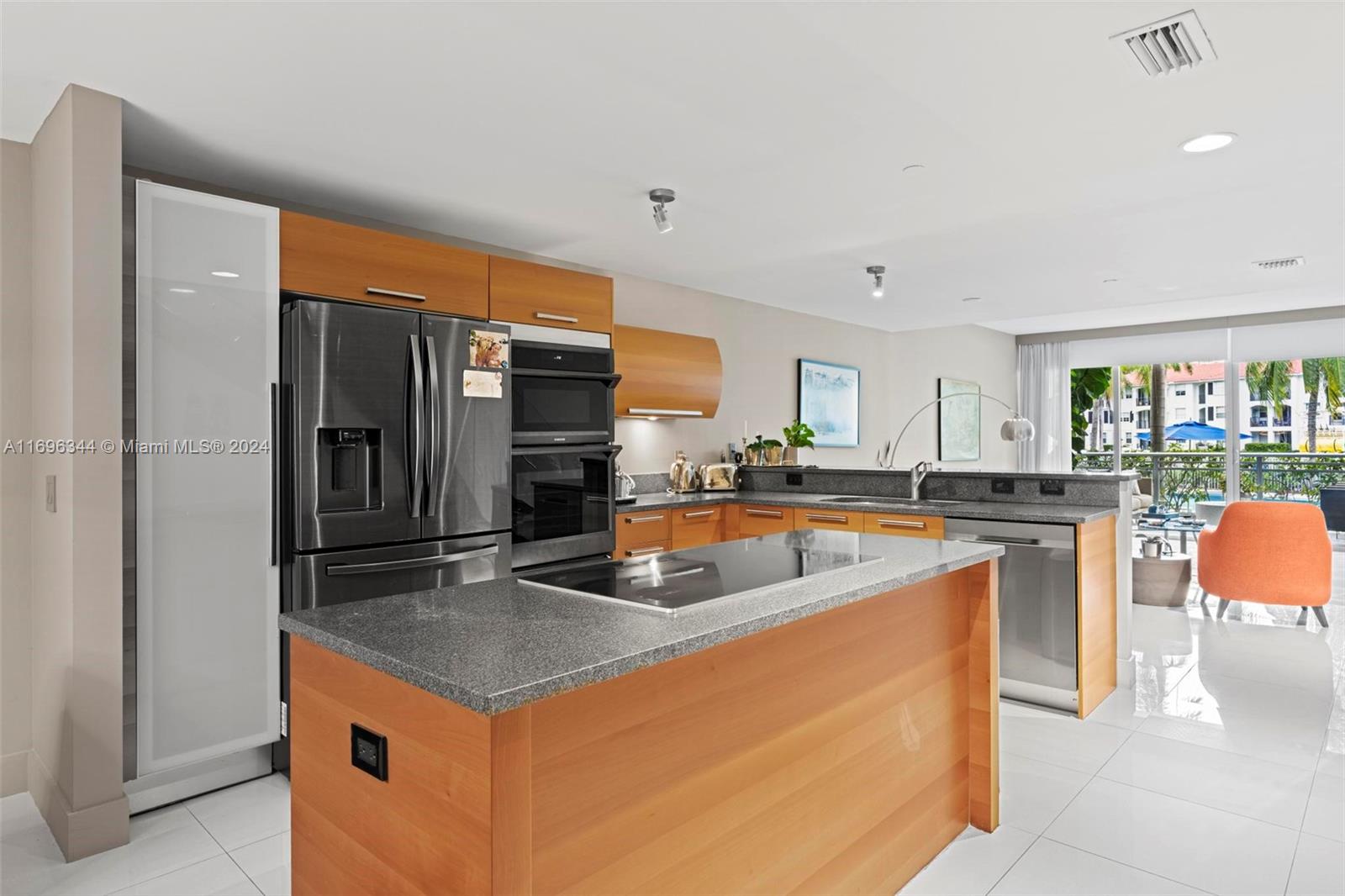 ARTECH RESIDENCES AT AVEN - Residential