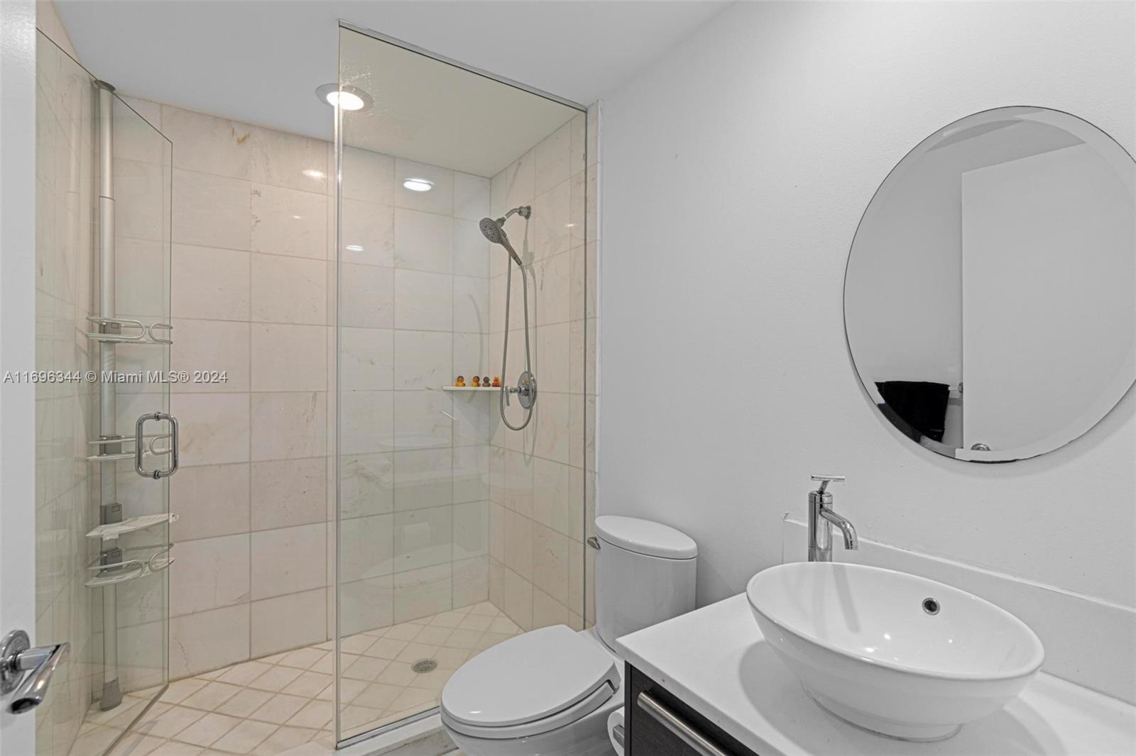 ARTECH RESIDENCES AT AVEN - Residential