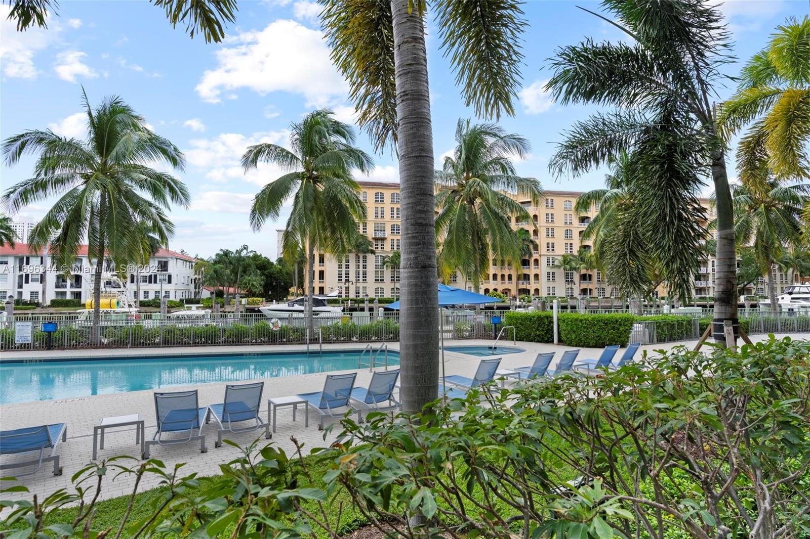 ARTECH RESIDENCES AT AVEN - Residential