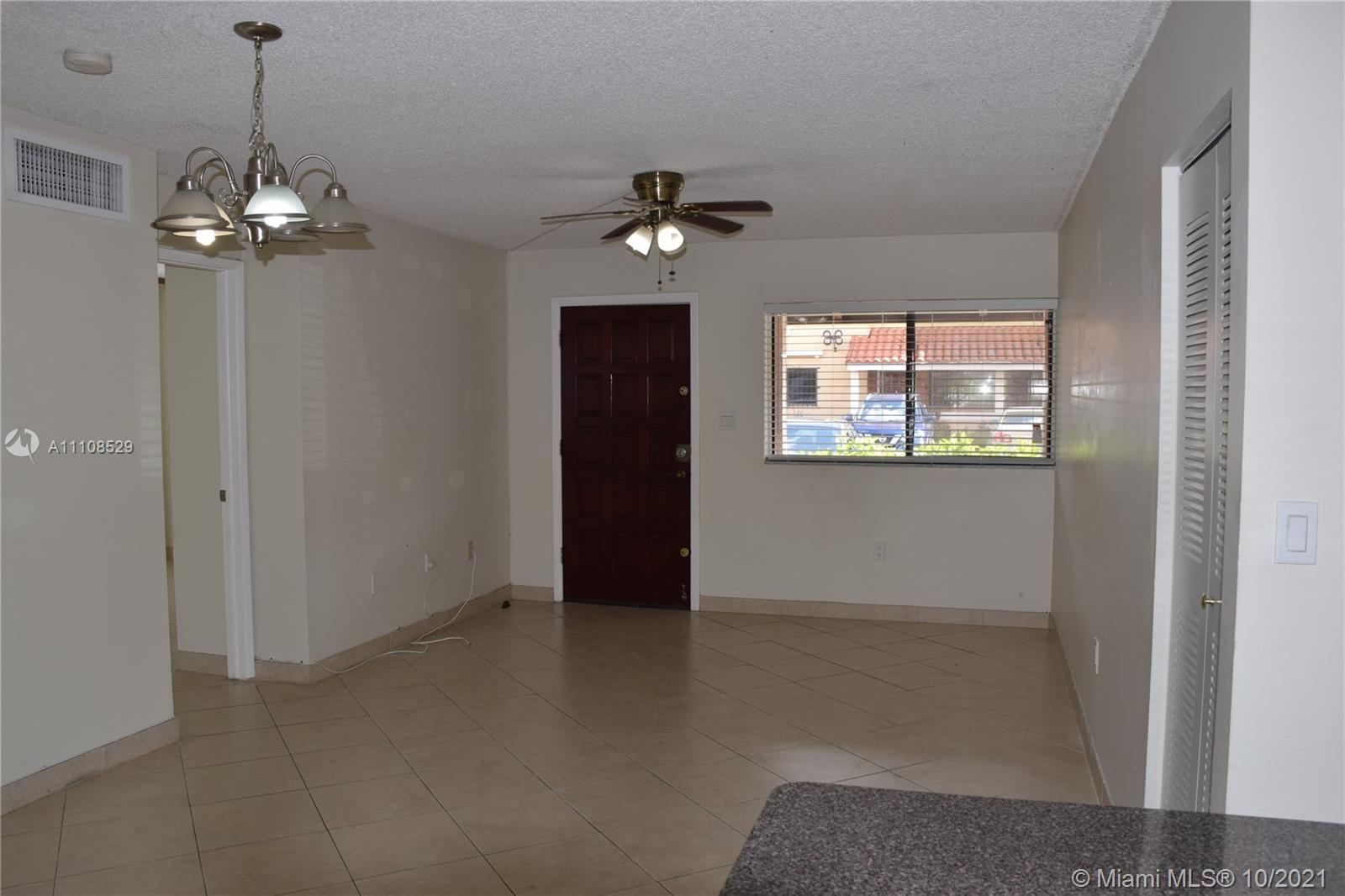 RESIDENCIAL EL PRADO COND - Residential