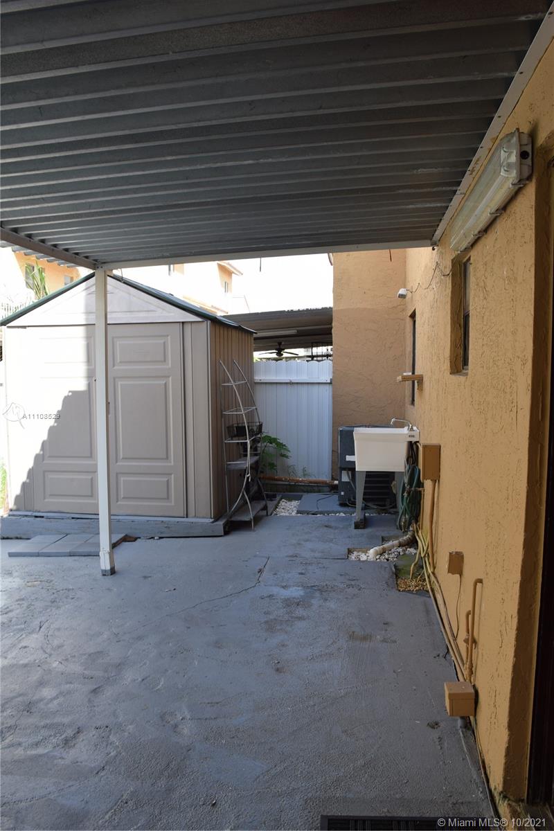 RESIDENCIAL EL PRADO COND - Residential