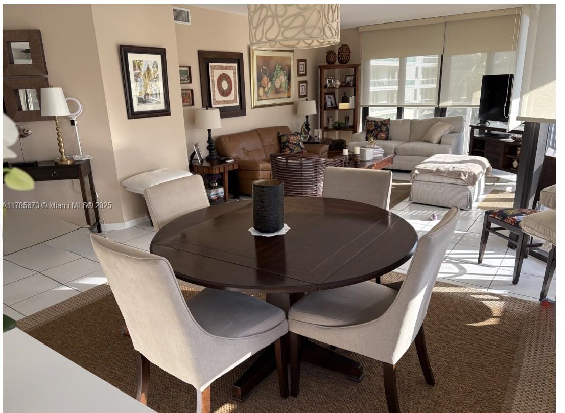THE LANDMARK CONDO - Residential