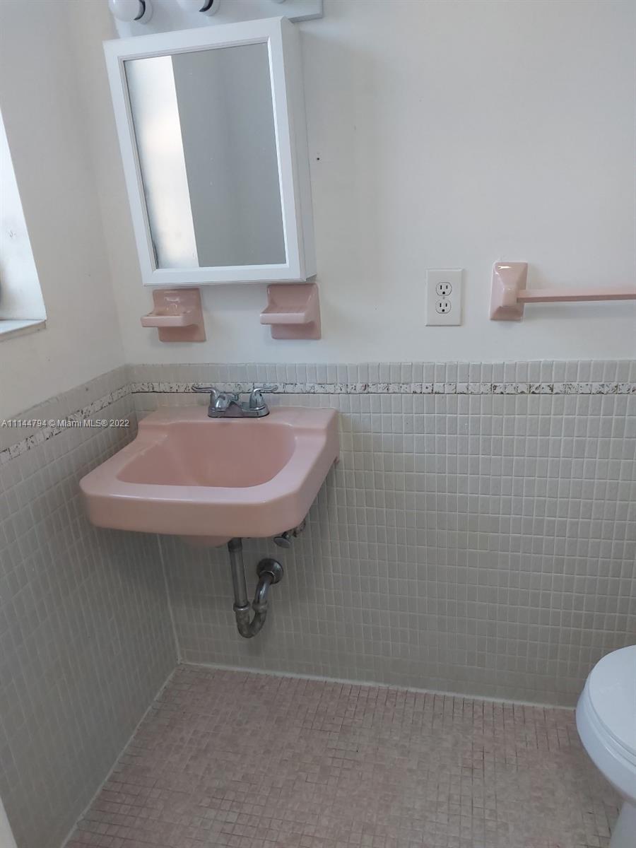 HALLCREST APTS CONDO - Residential Lease