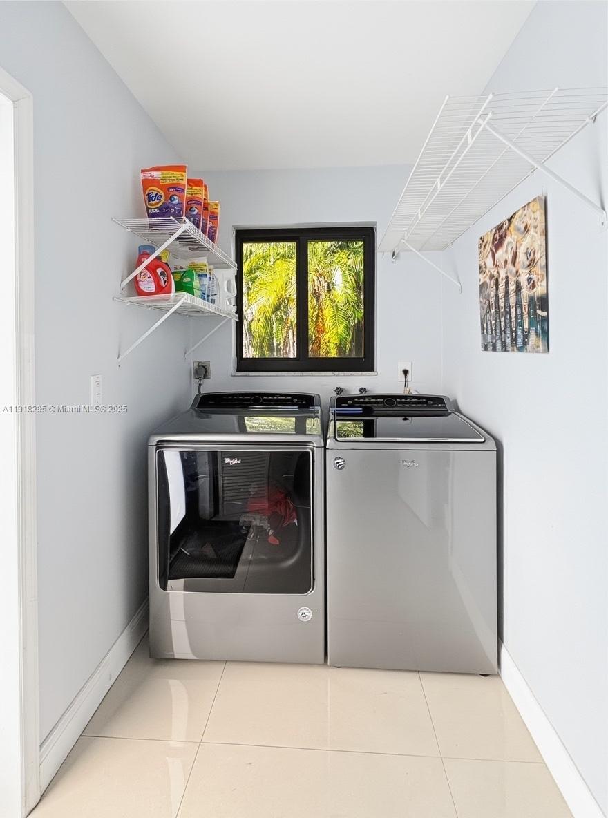 GALLO-WOOD ESTATES - Residential