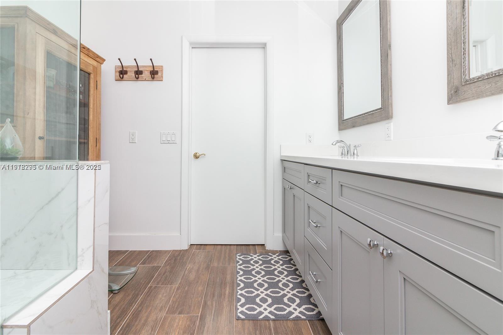 GALLO-WOOD ESTATES - Residential