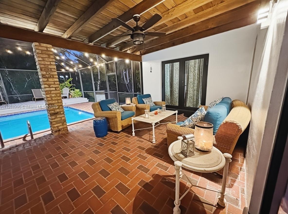 GALLO-WOOD ESTATES - Residential