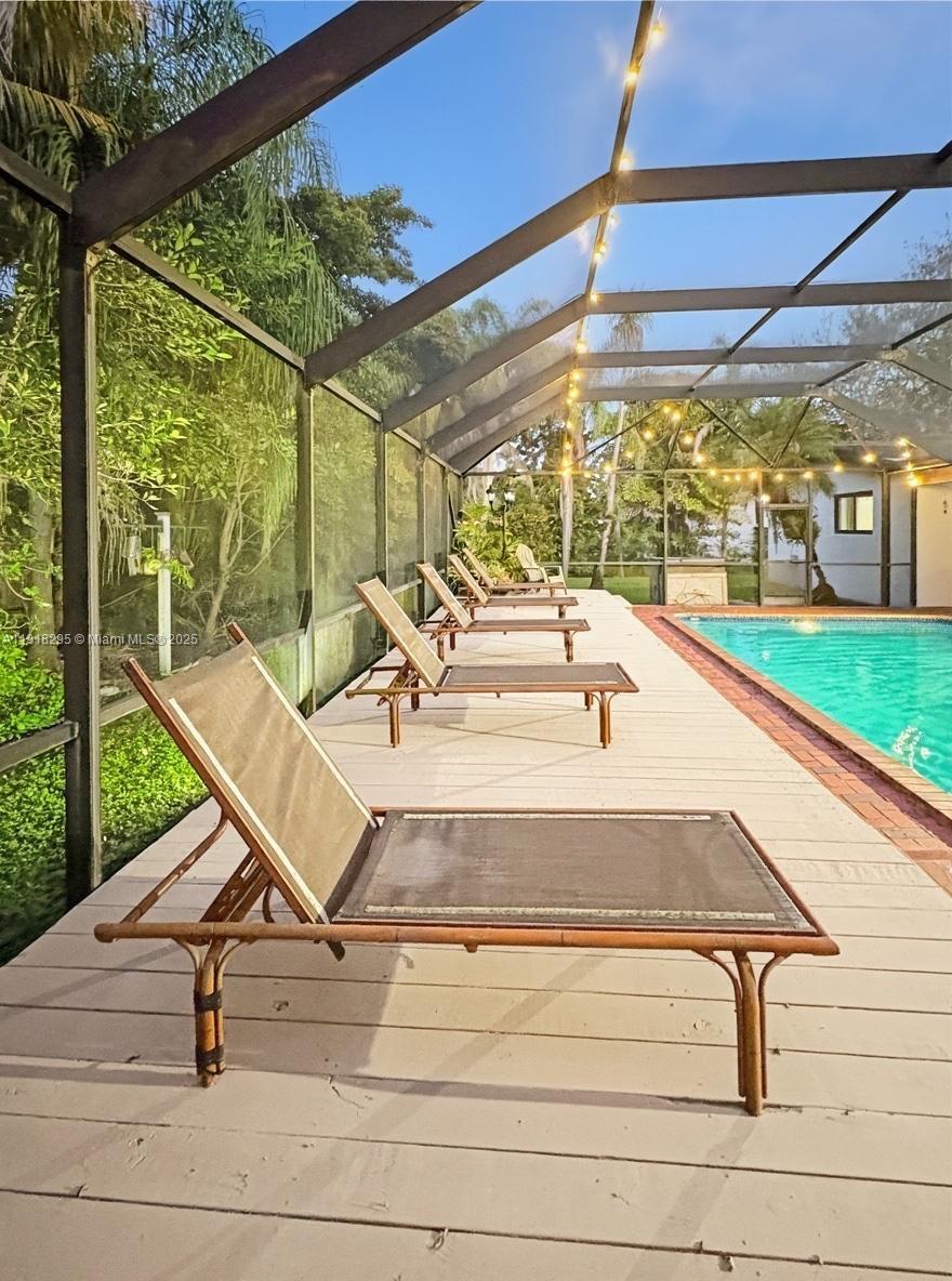 GALLO-WOOD ESTATES - Residential