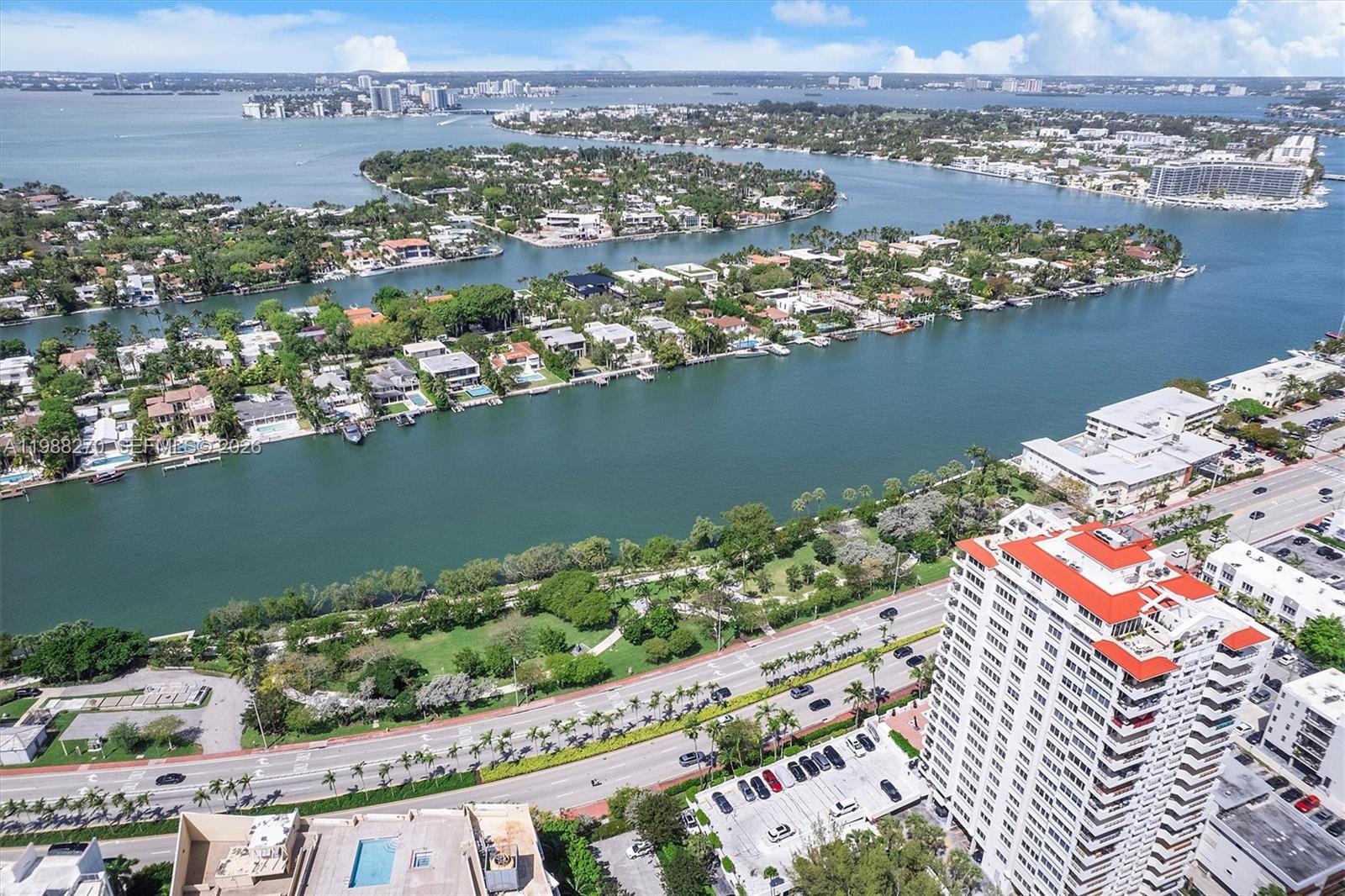AKOYA CONDO - Residential