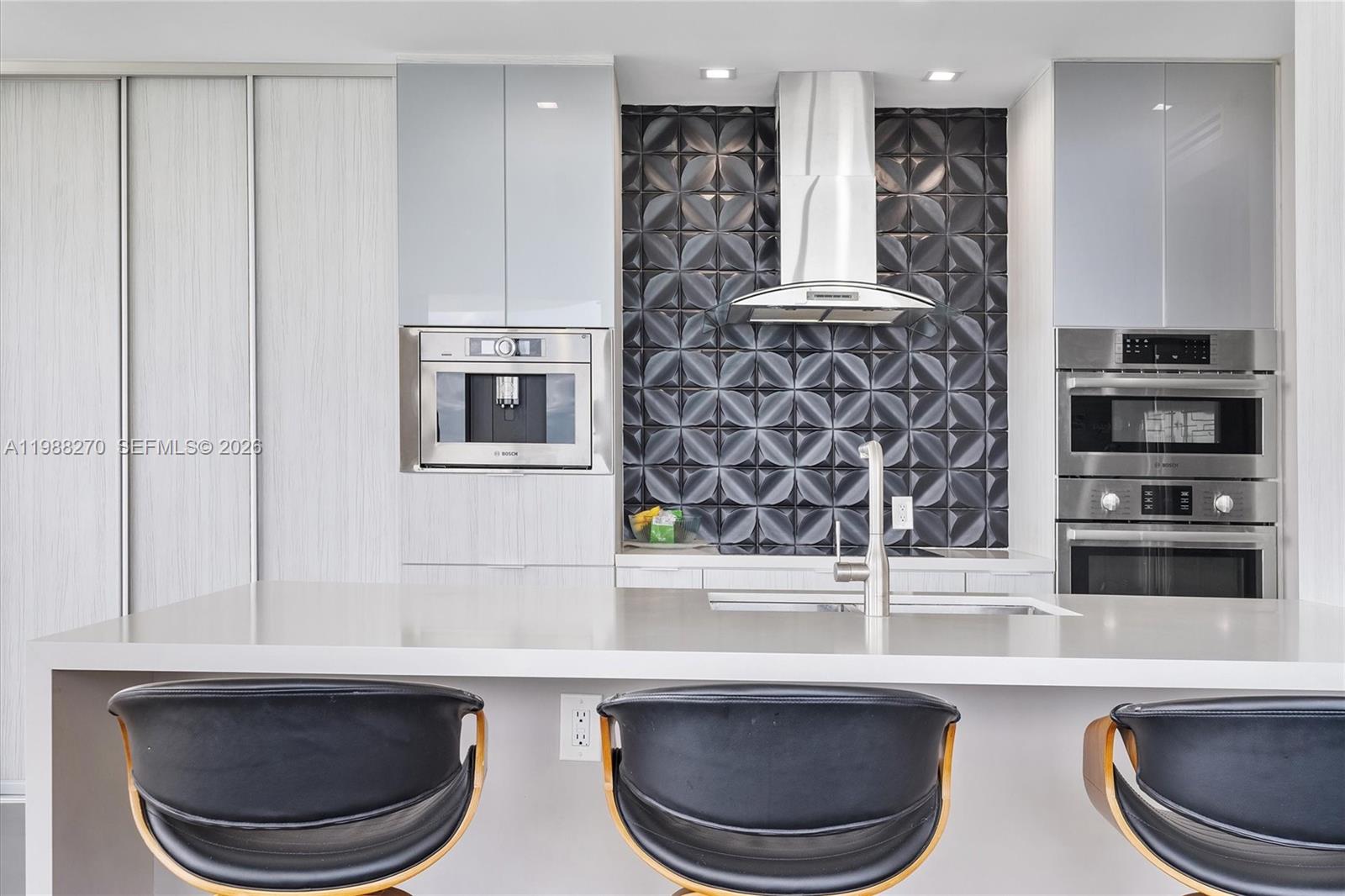 AKOYA CONDO - Residential