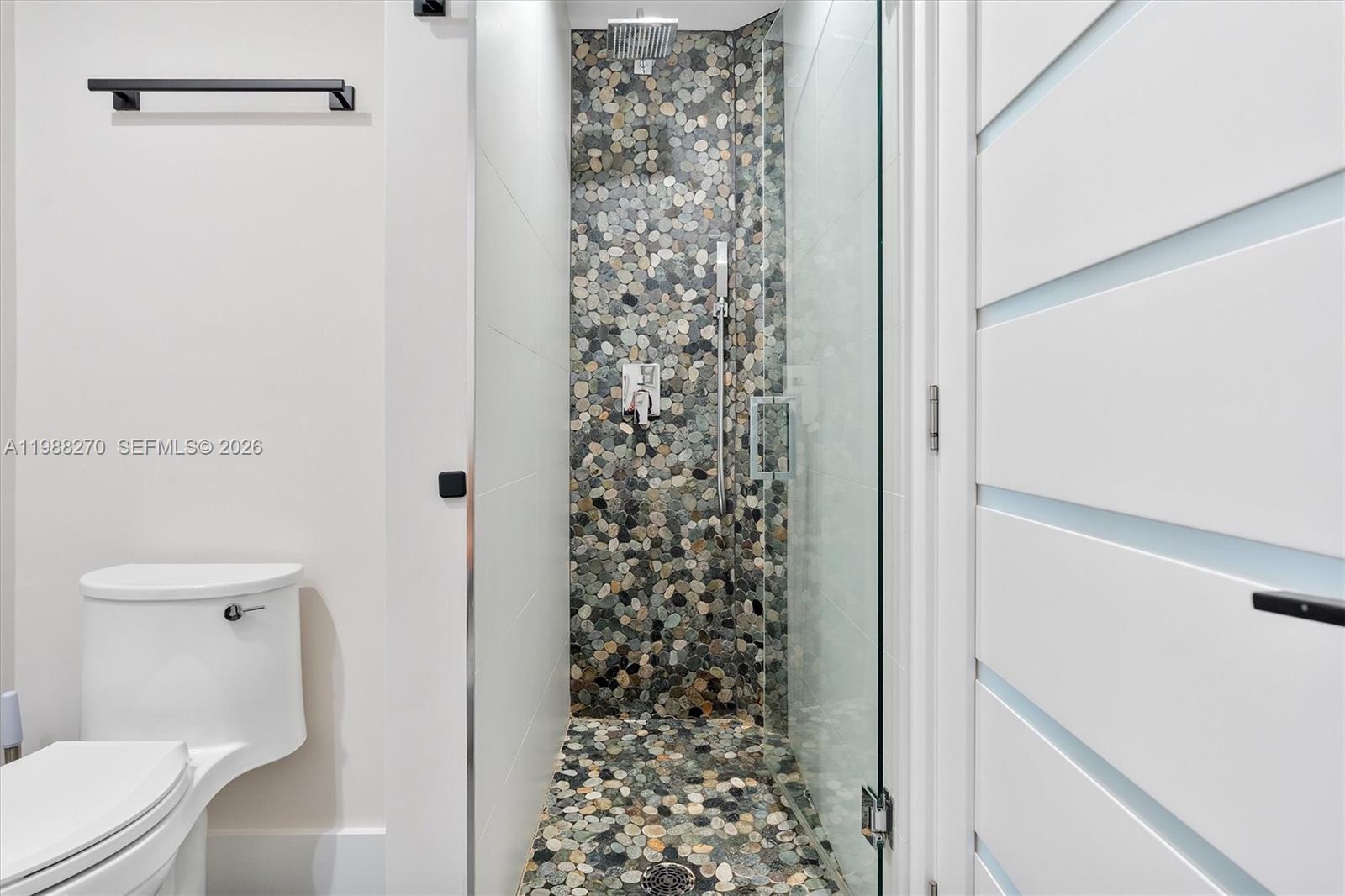 AKOYA CONDO - Residential