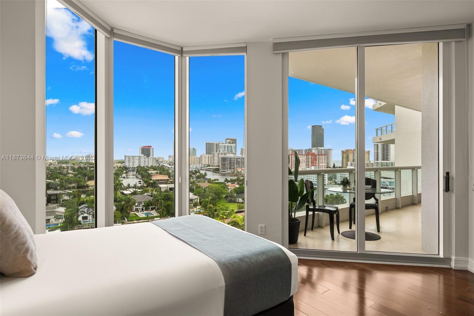 ATLANTIC I AT THE POINT C - Residential Lease