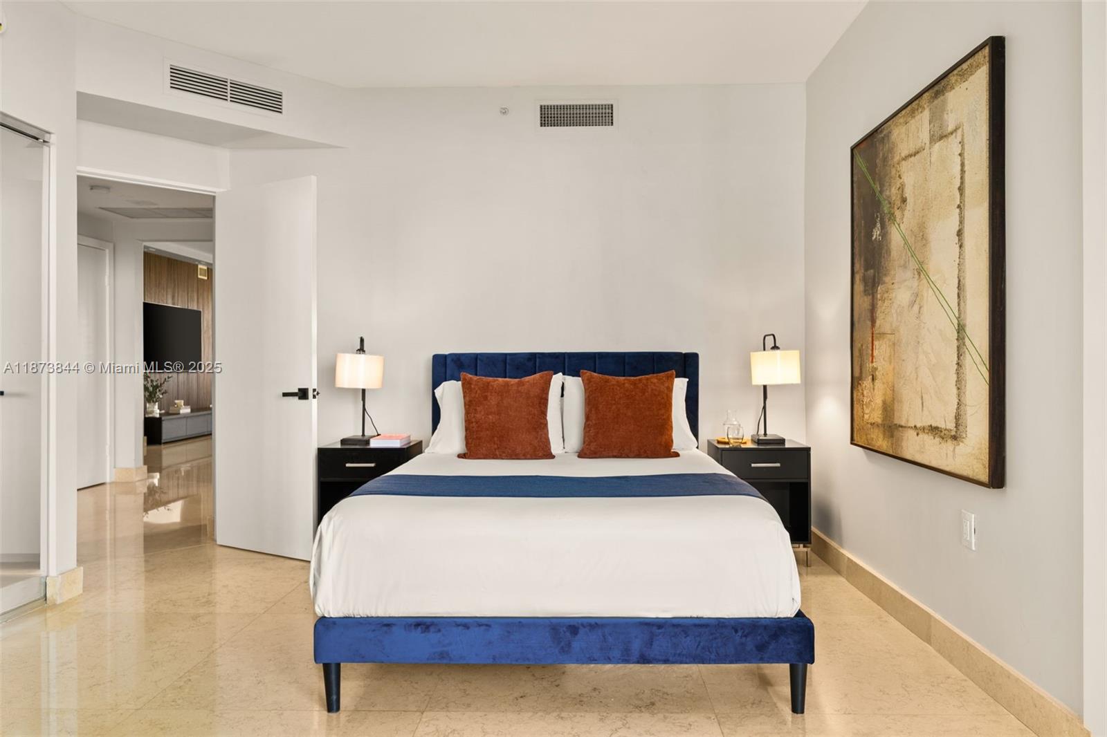 ATLANTIC I AT THE POINT C - Residential Lease