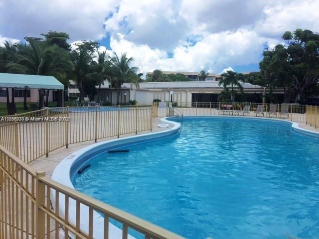 FIFTH HORIZONS CONDO - Residential