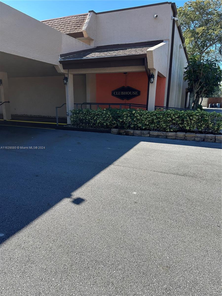 CONCORD VILLAGE CONDOMINI - Residential