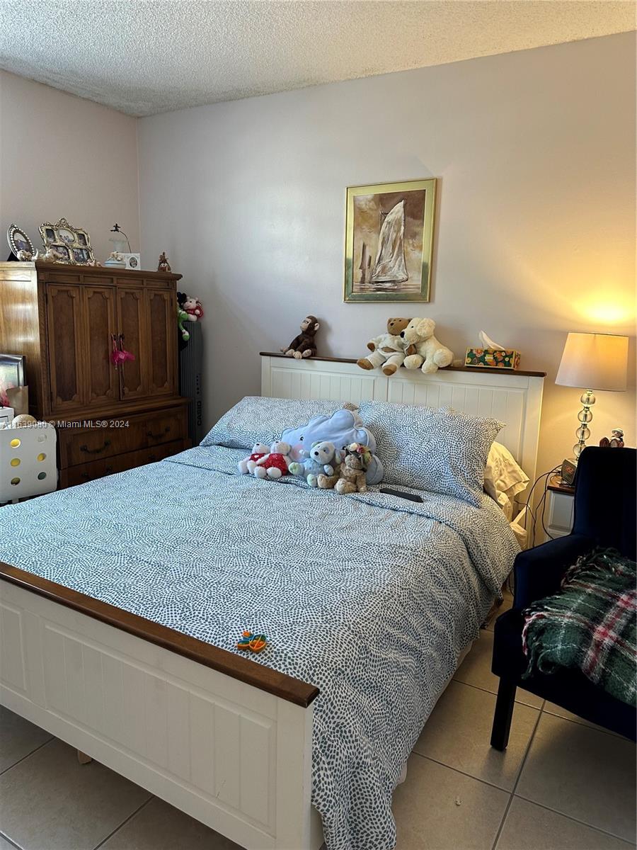 CONCORD VILLAGE CONDOMINI - Residential