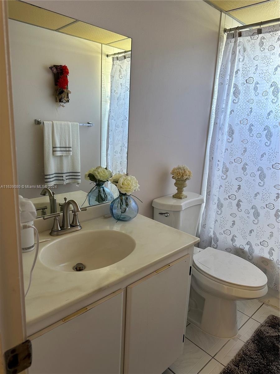 CONCORD VILLAGE CONDOMINI - Residential