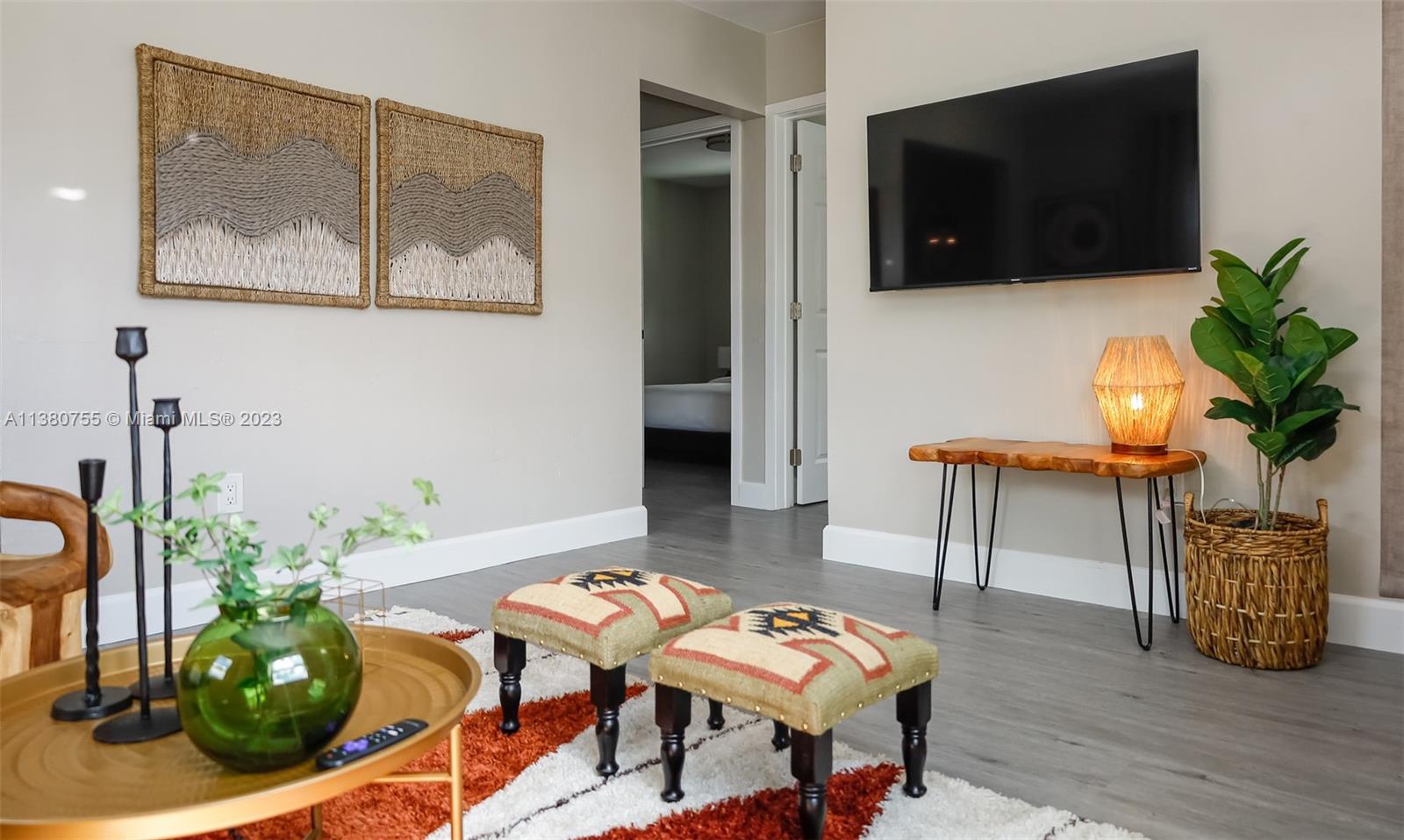 SILVER BLUFF GARDENS - Residential Lease