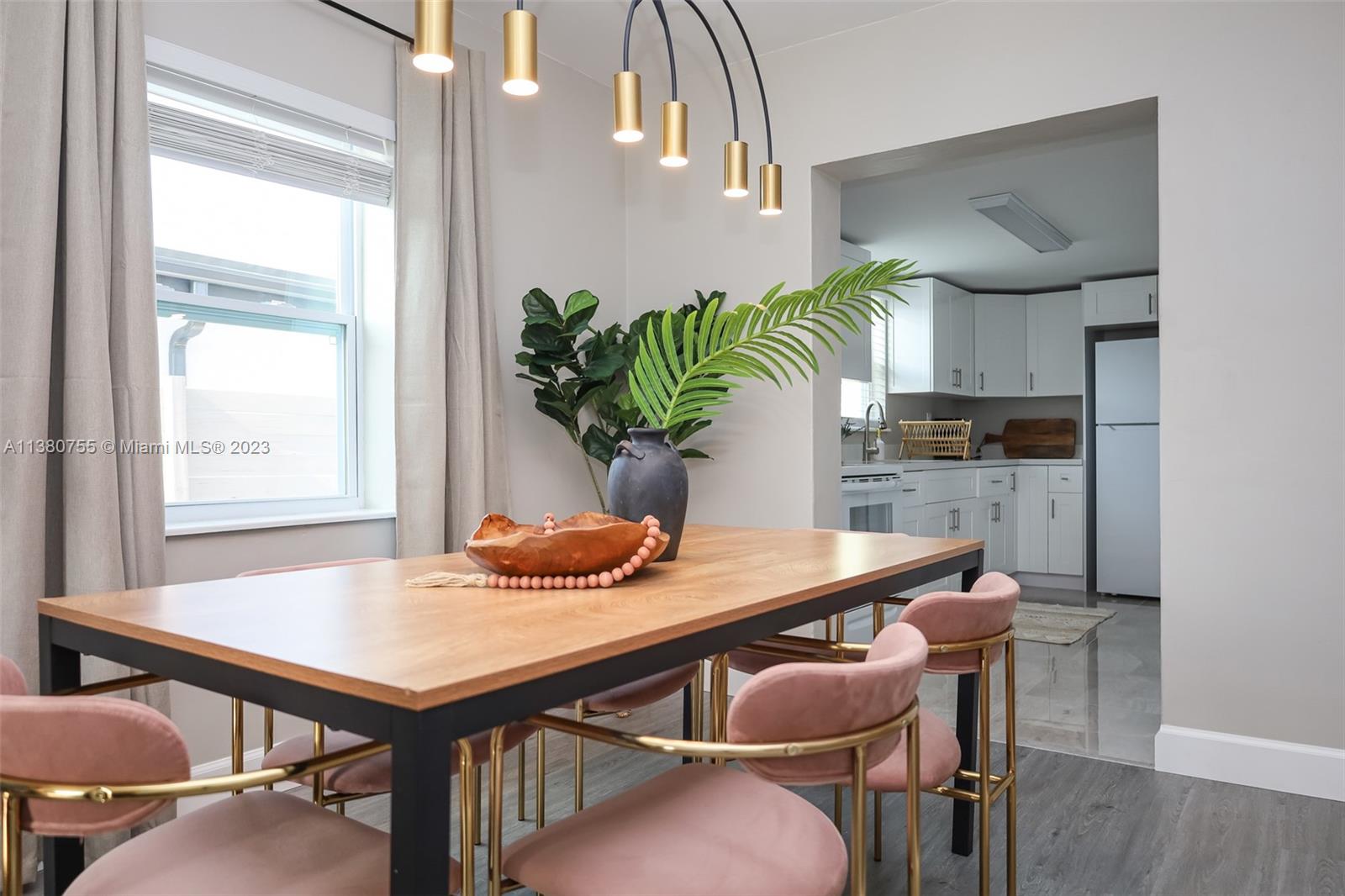 SILVER BLUFF GARDENS - Residential Lease