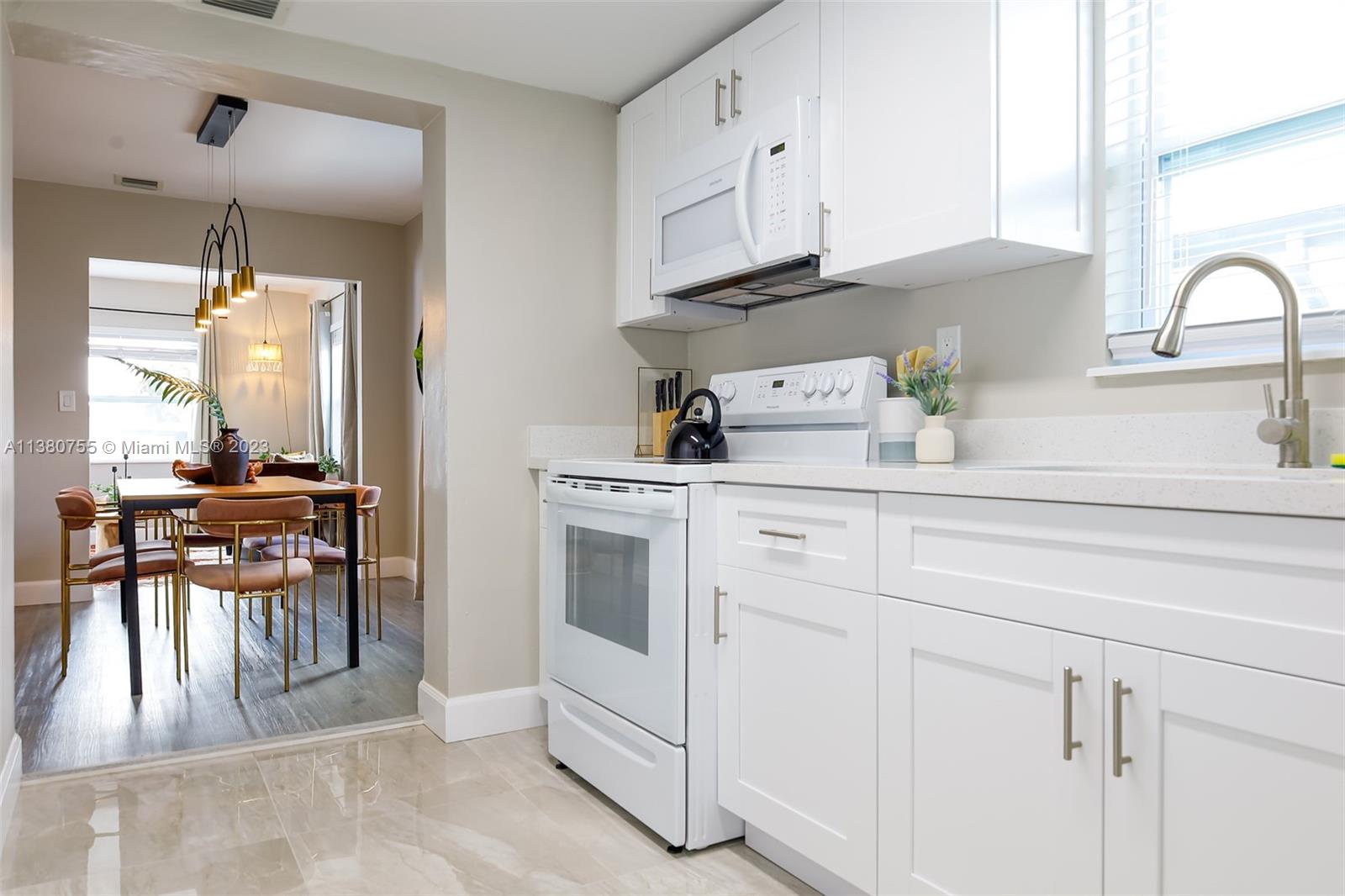 SILVER BLUFF GARDENS - Residential Lease