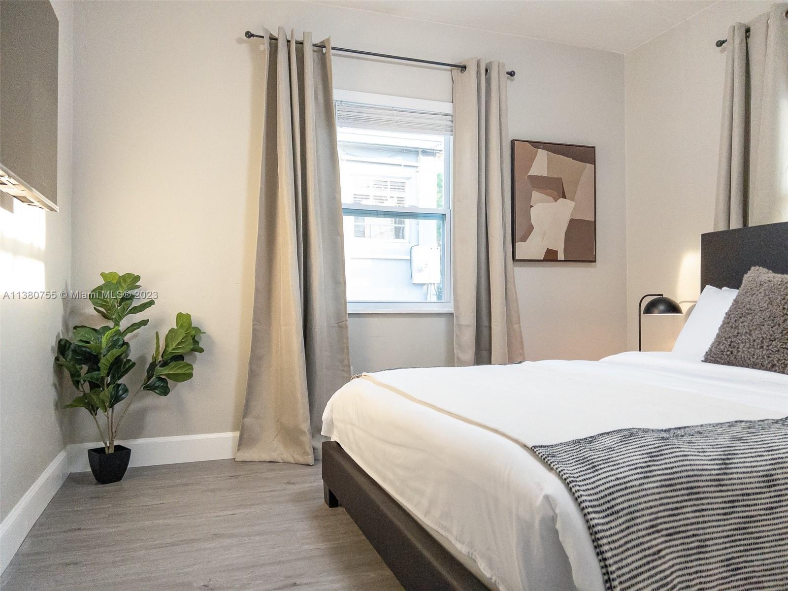 SILVER BLUFF GARDENS - Residential Lease