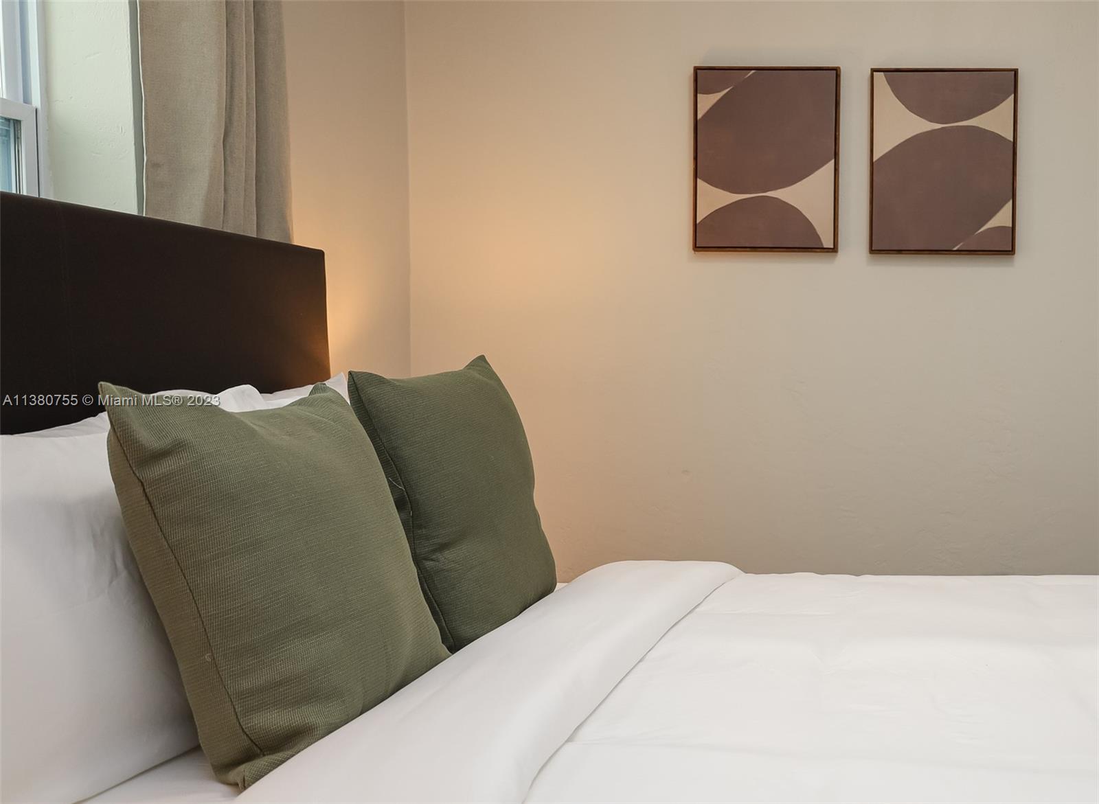 SILVER BLUFF GARDENS - Residential Lease