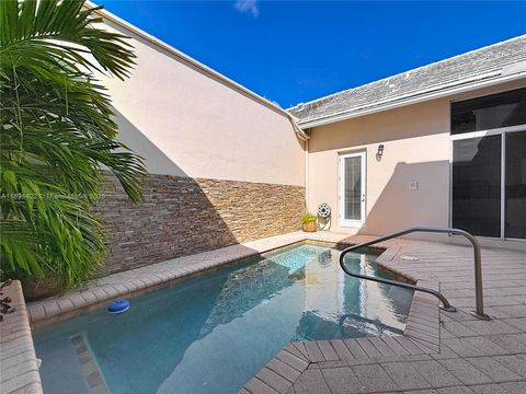 17330 Bermuda Village Dr Boca Raton FL 33487