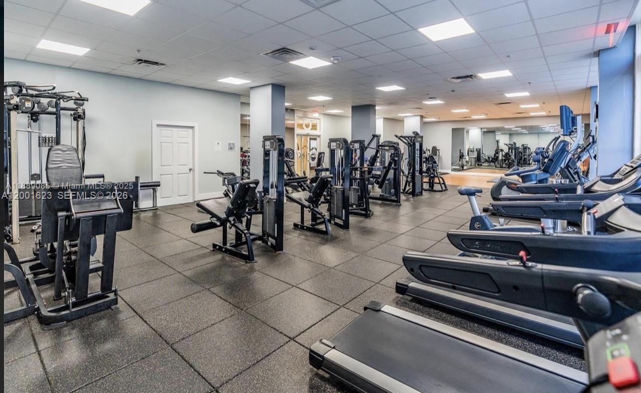 PARKER PLAZA CONDO ESTATE - Residential Lease