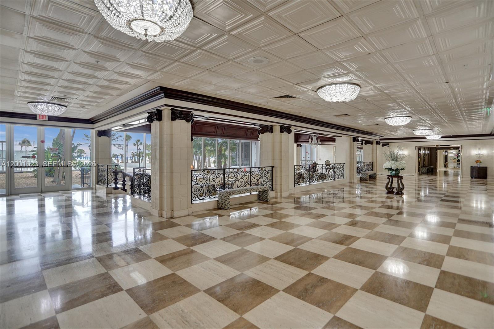 PARKER PLAZA CONDO ESTATE - Residential Lease