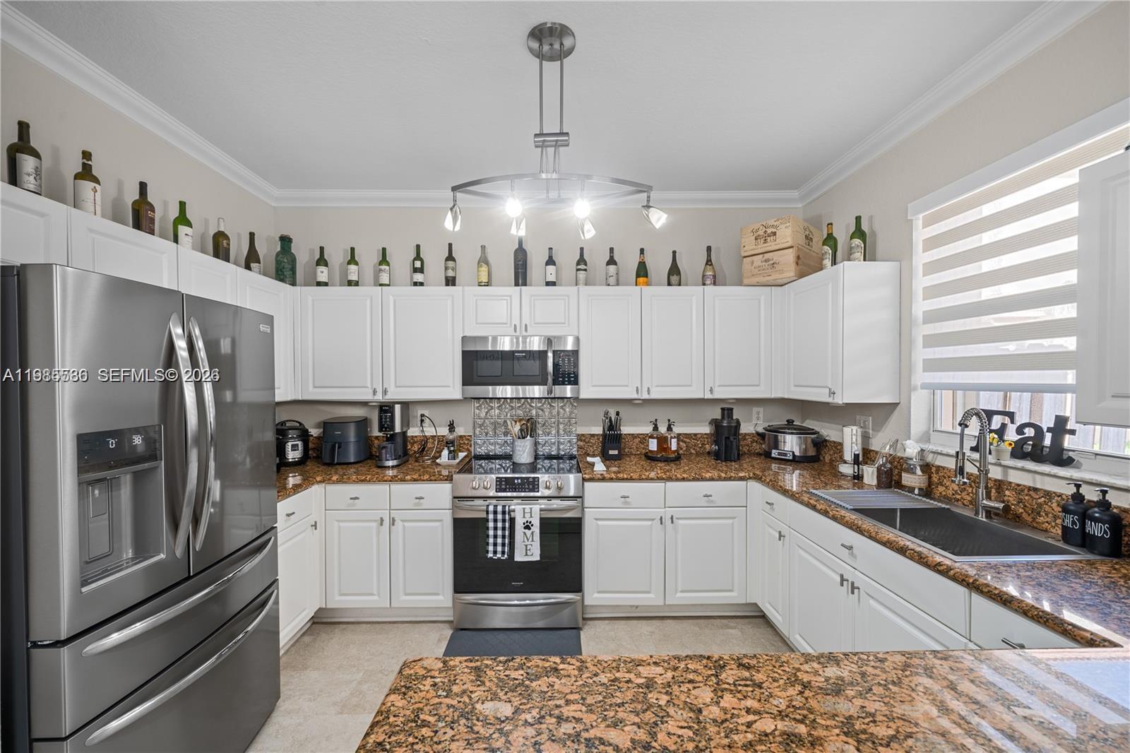 COURTS AT TUSCANY - Residential