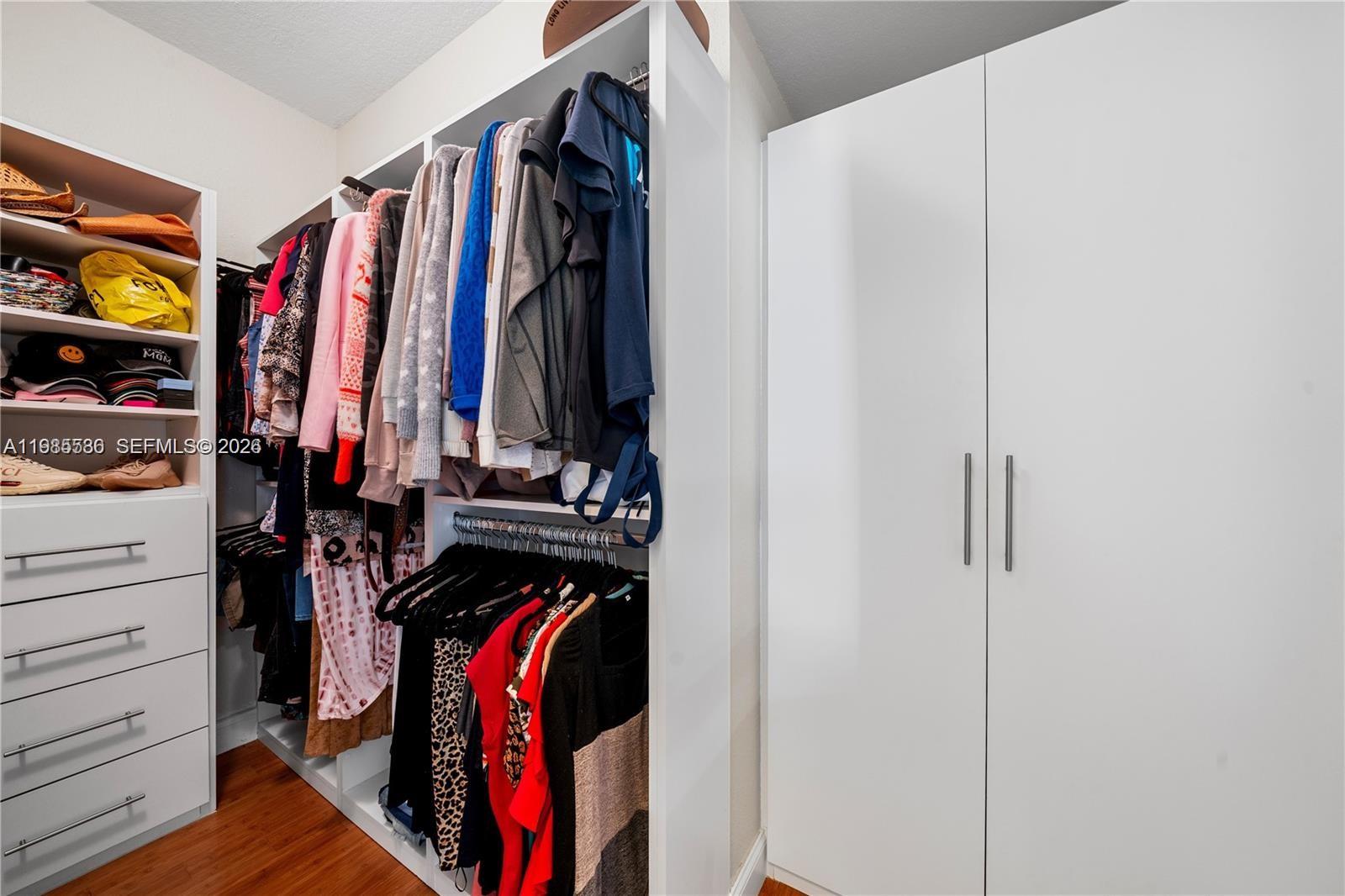 COURTS AT TUSCANY - Residential