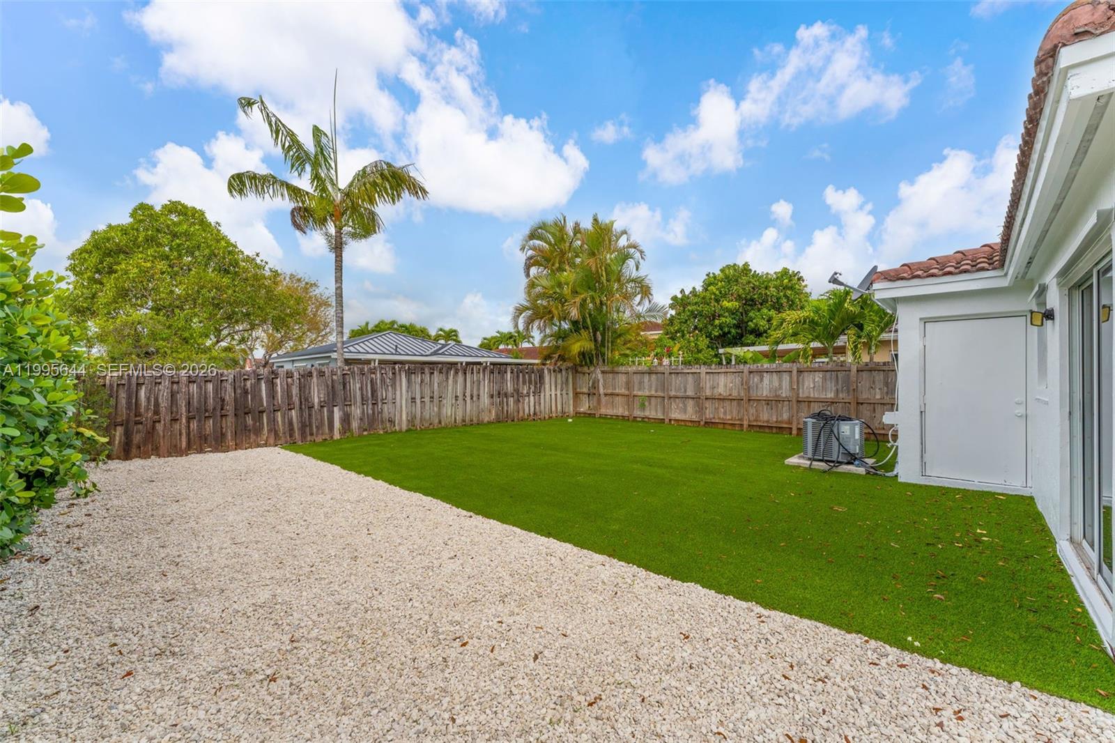 WEITZER SERENA LAKES WEST - Residential