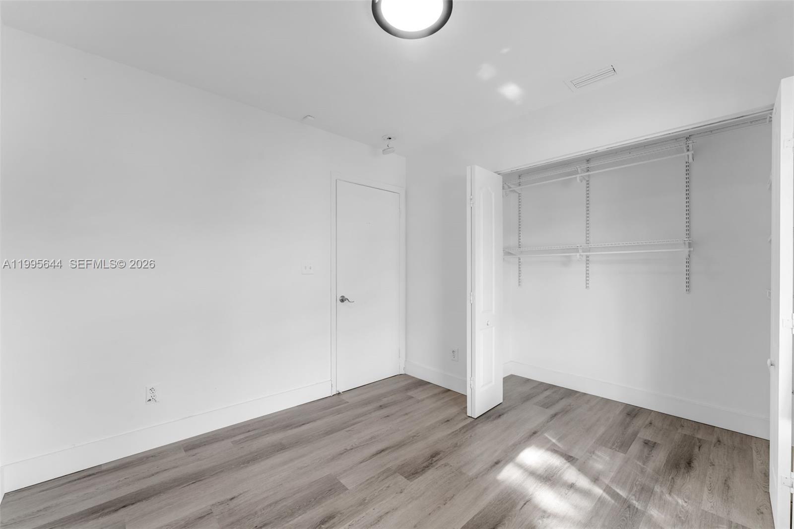 WEITZER SERENA LAKES WEST - Residential