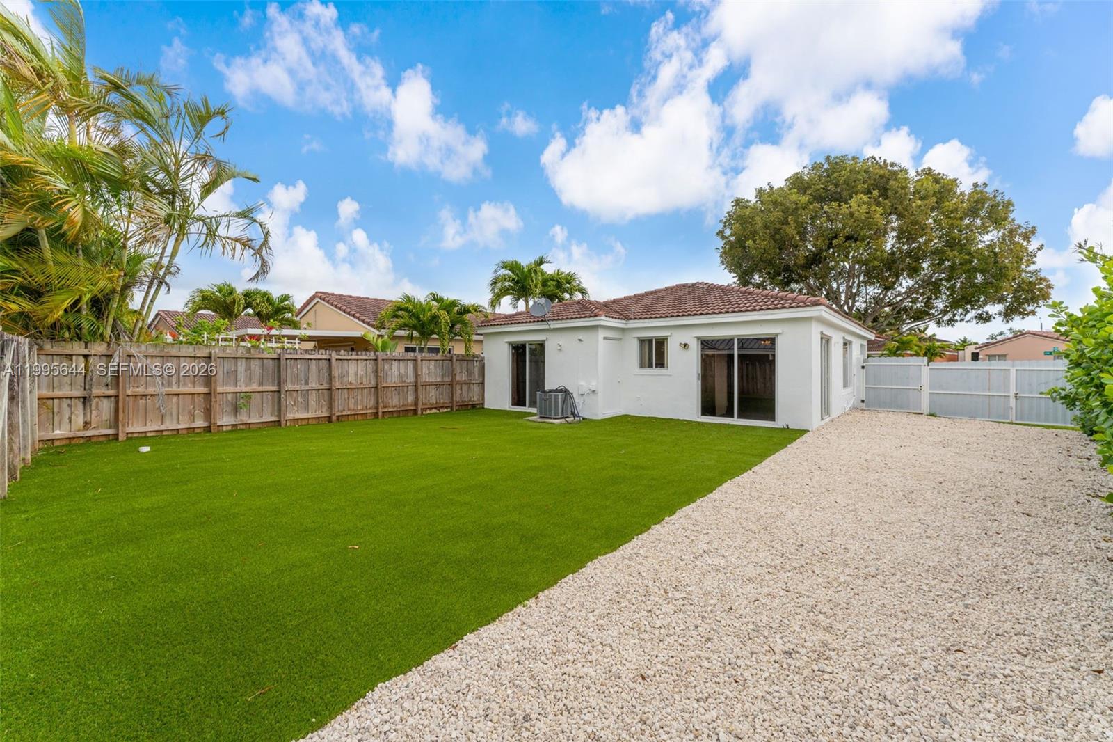 WEITZER SERENA LAKES WEST - Residential