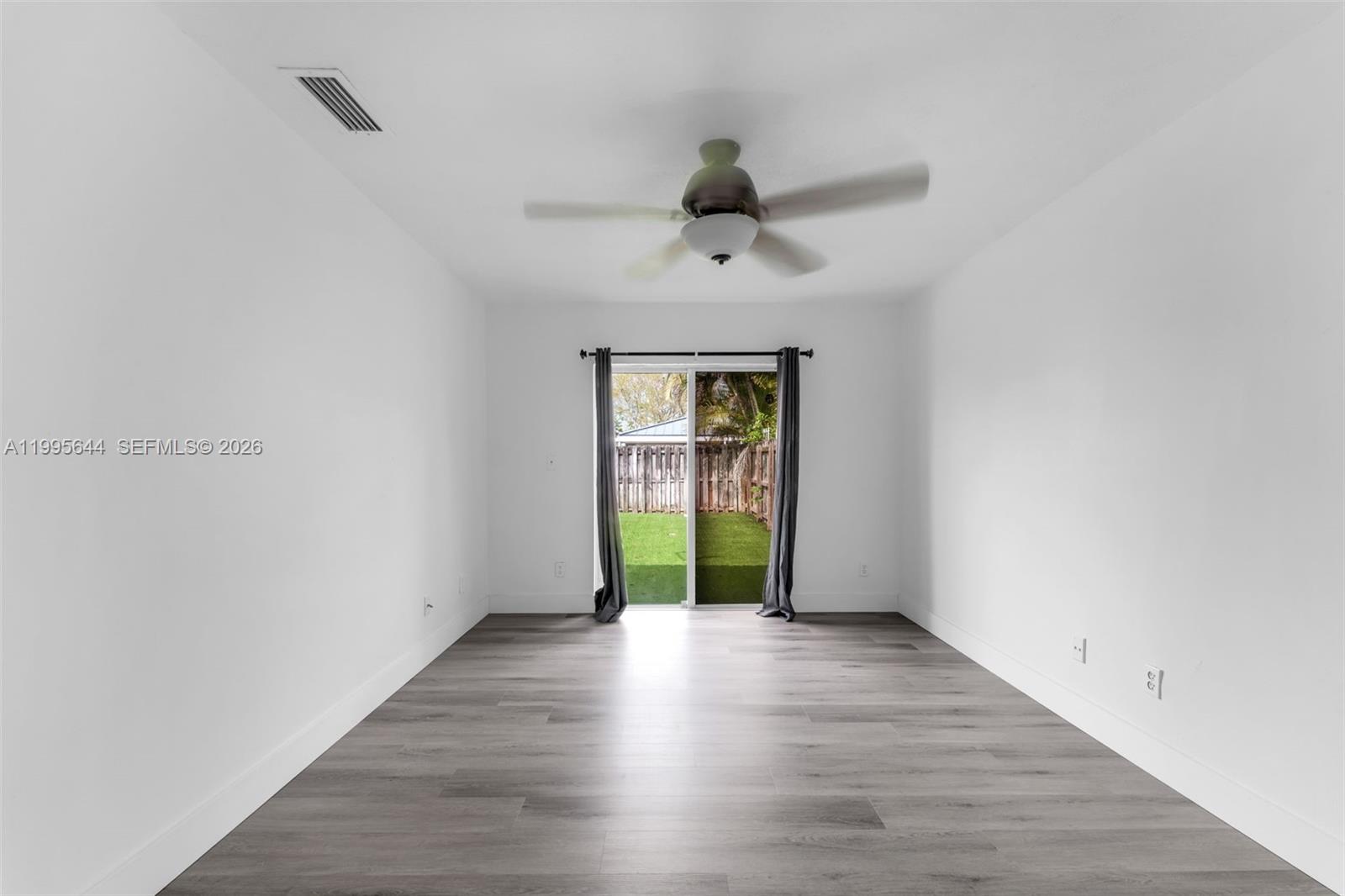 WEITZER SERENA LAKES WEST - Residential