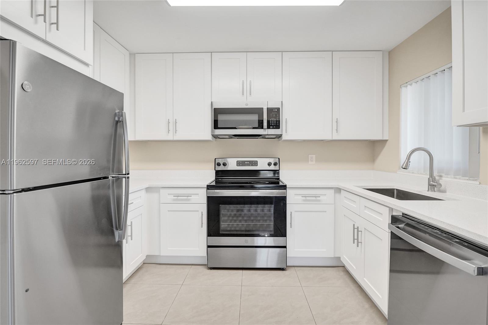 OAK GROVE - Residential Income