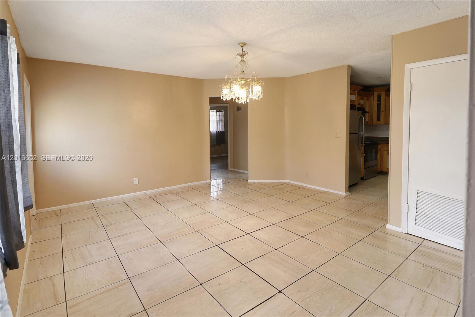 KENDALL GREEN SEC - Residential Lease