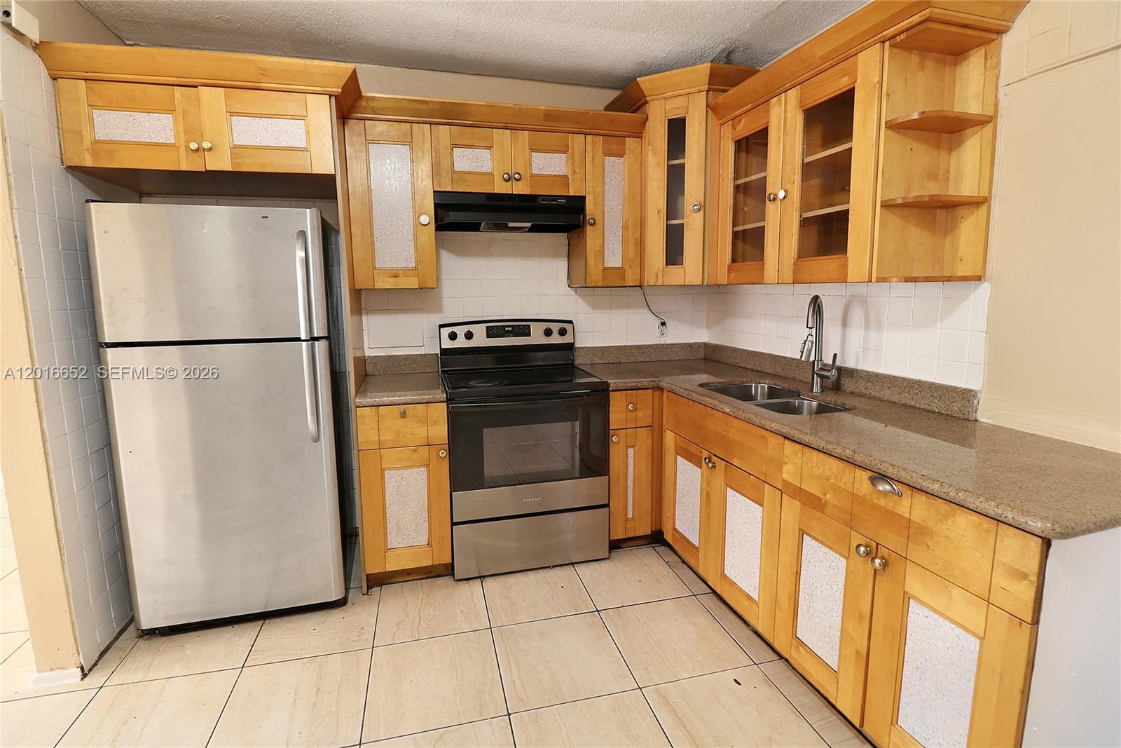 KENDALL GREEN SEC - Residential Lease