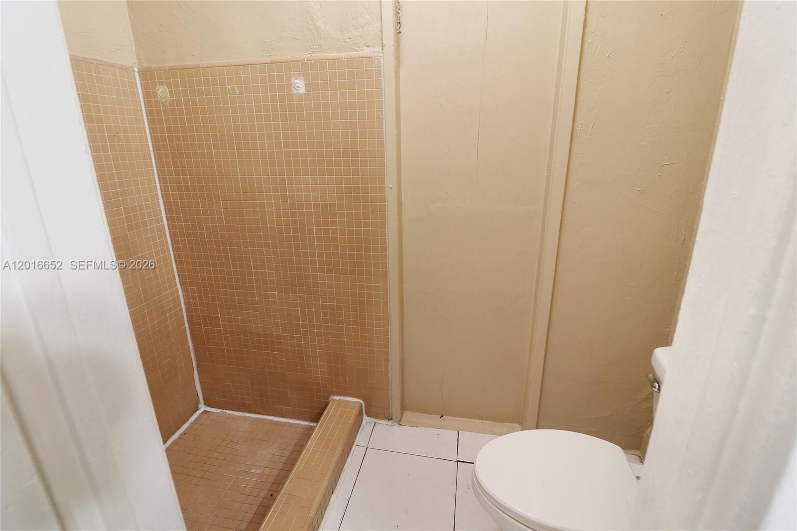 KENDALL GREEN SEC - Residential Lease