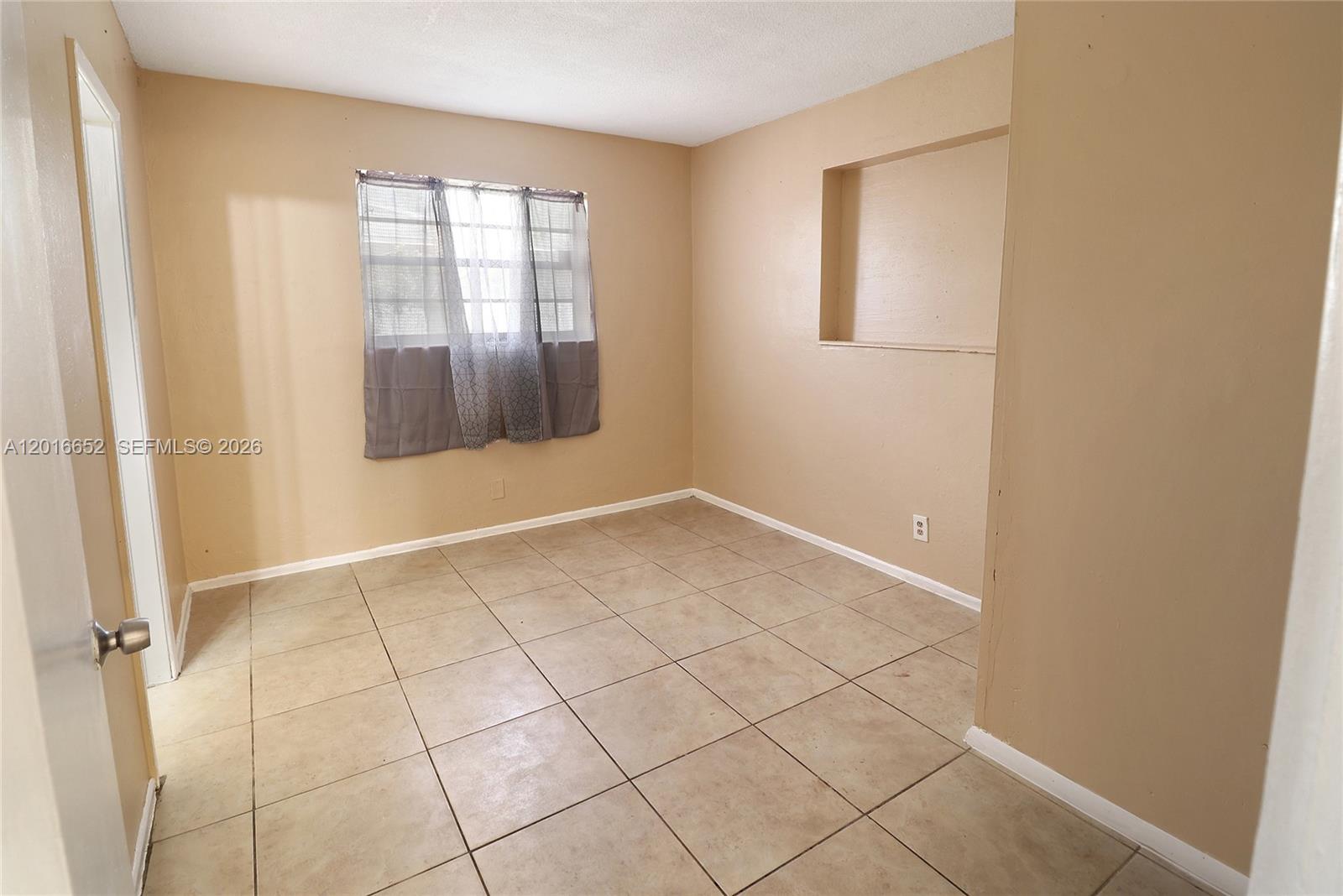 KENDALL GREEN SEC - Residential Lease