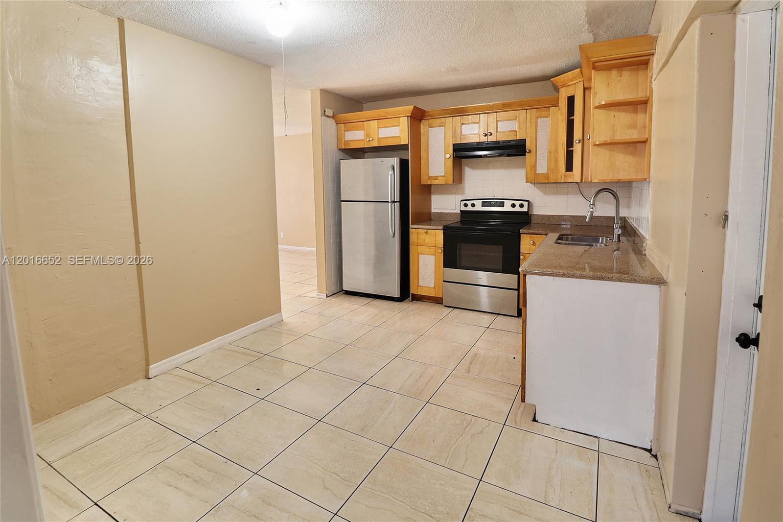 KENDALL GREEN SEC - Residential Lease