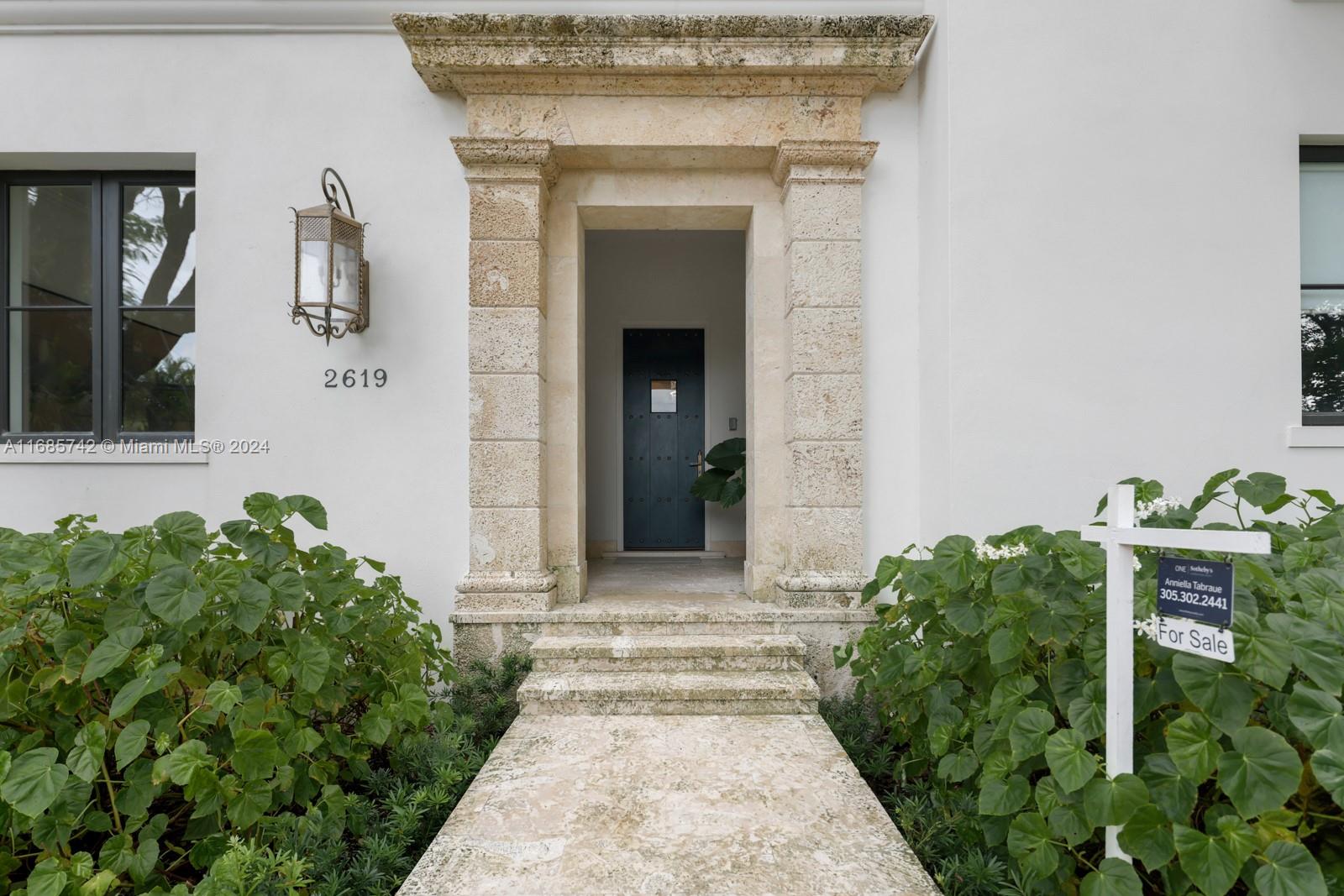 CORAL GABLES BILTMORE SEC - Residential